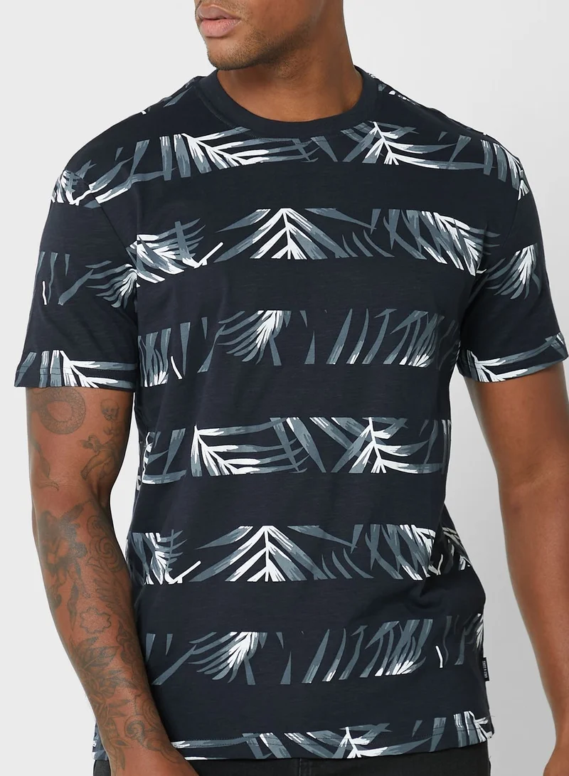 Only & Sons Leaf Print Crew Neck T-Shirt