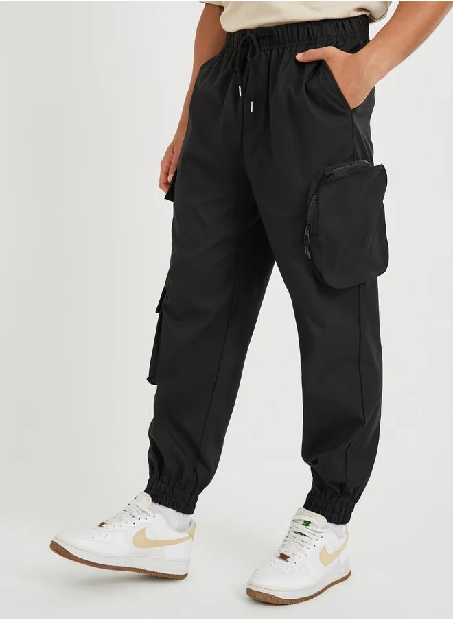 ستايلي Styli Cotton Twill Utility Relaxed Jogger with Multi Pocket Details