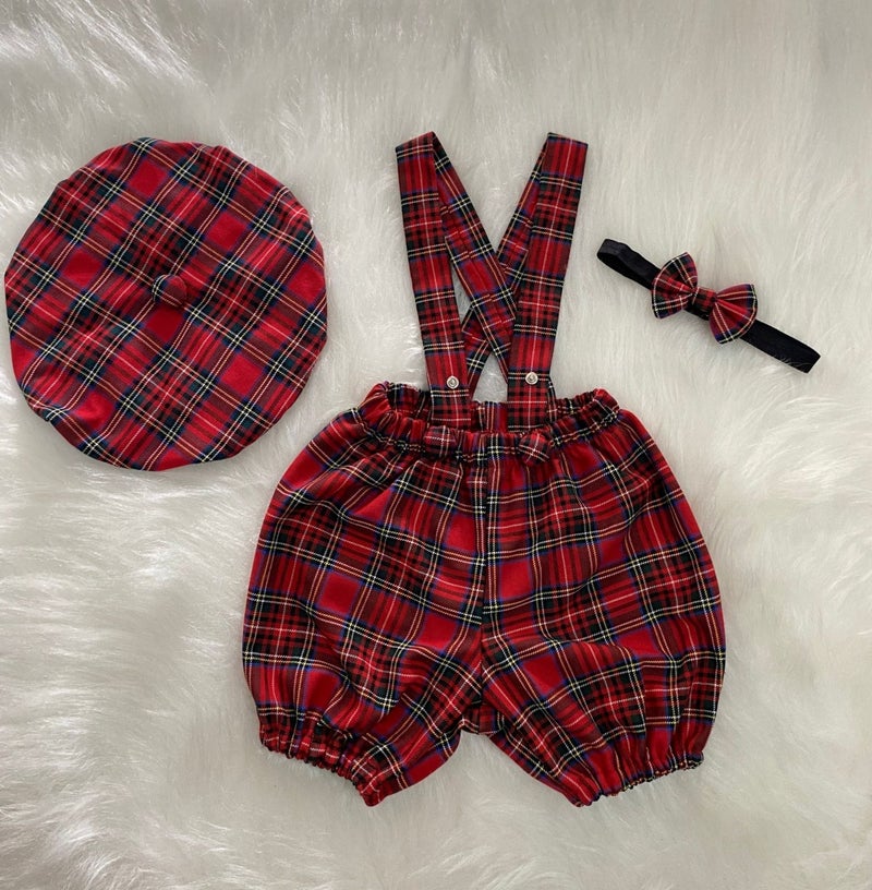 Eylülce Butik شورتات suspenders للأطفال بتصميم مقلم من Eylülüce مع قبعة رسام ومجموعة رباط عنق - زي كعكة البوب  - Image 1