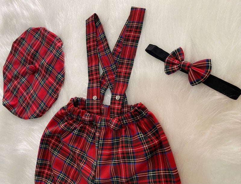 Eylülce Butik شورتات suspenders للأطفال بتصميم مقلم من Eylülüce مع قبعة رسام ومجموعة رباط عنق - زي كعكة البوب  - Image 3