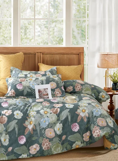 Donetella Printed Duvet Set, Queen Size 200x230 cm - 6-Pcs Bed Set, Microfiber Fabric - 1 Duvet Cover, 1 Fitted Sheet, 2 Pillow Shams, 2 Pillowcases (Filler Not Included)