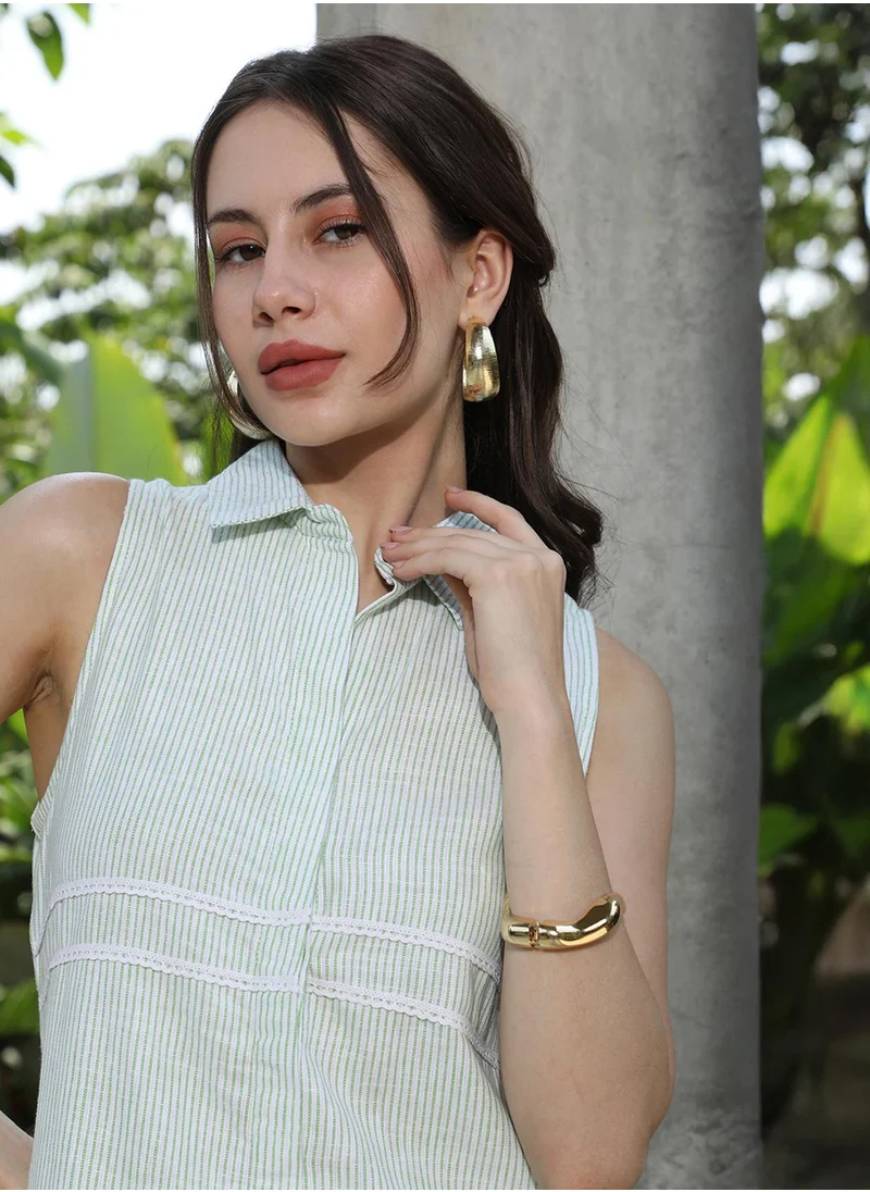  قصة Women's Kelly Green & Cream White Pinstriped Kurta Set