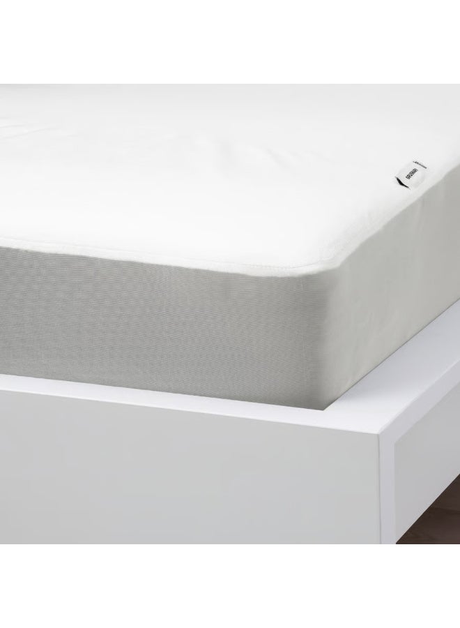 Waterproof Mattress Protector, Fitted Mattress Cover with Elastic Edges, Breathable and Washable Bed Protector, Fits Mattresses Up to 30cm Depth - Image 2