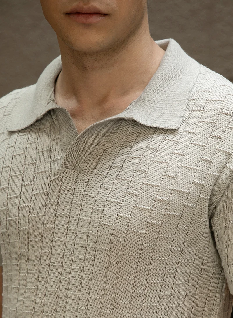 Campus Sutra Men's Cloud Grey Brick-Textured Polo T-Shirt