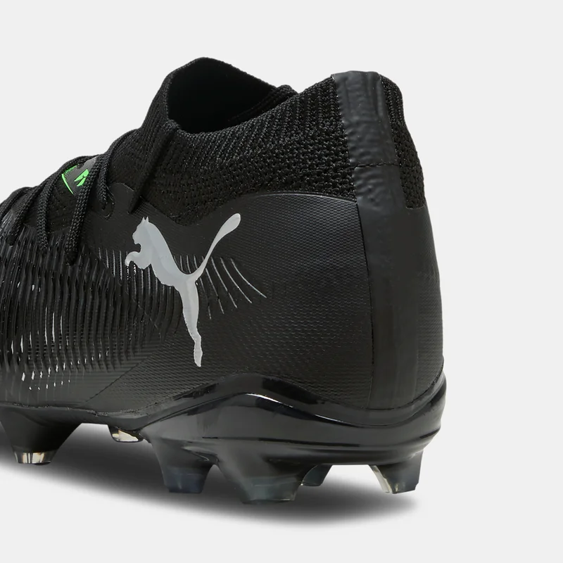 PUMA Men's FUTURE 8 Ultimate Multi-Ground Football Shoes