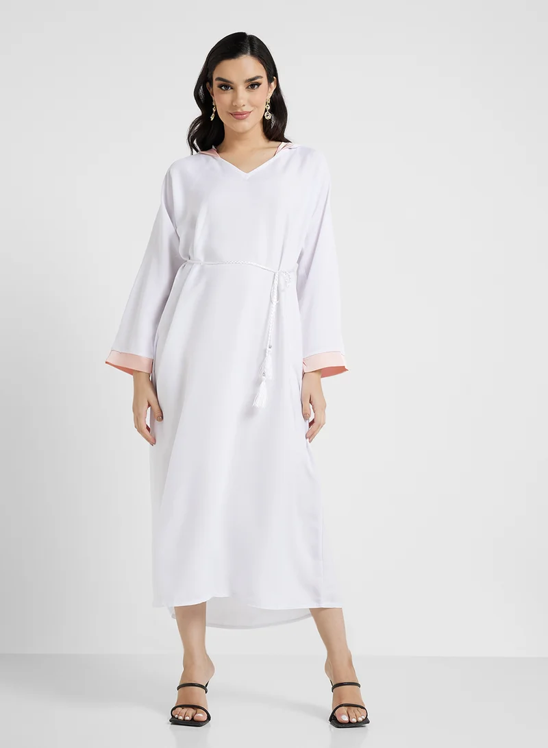 ARABIAN CLOSET Embroidered Hooded Abaya