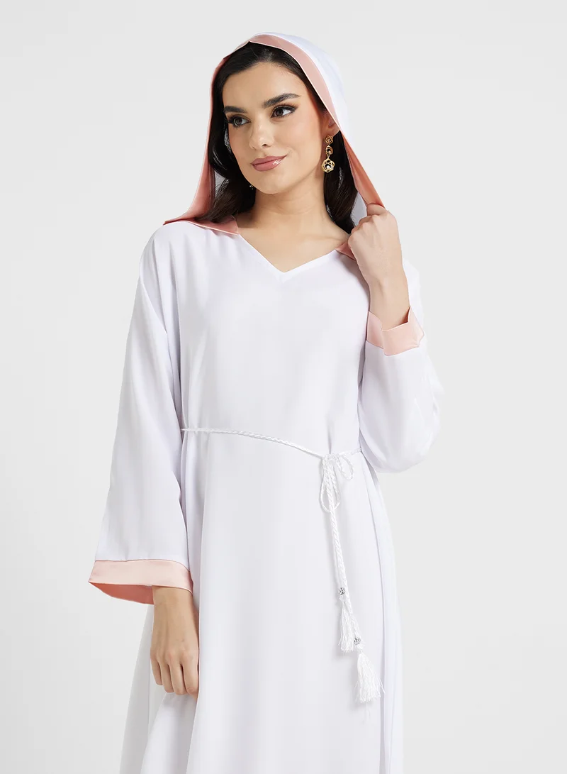 ARABIAN CLOSET Embroidered Hooded Abaya