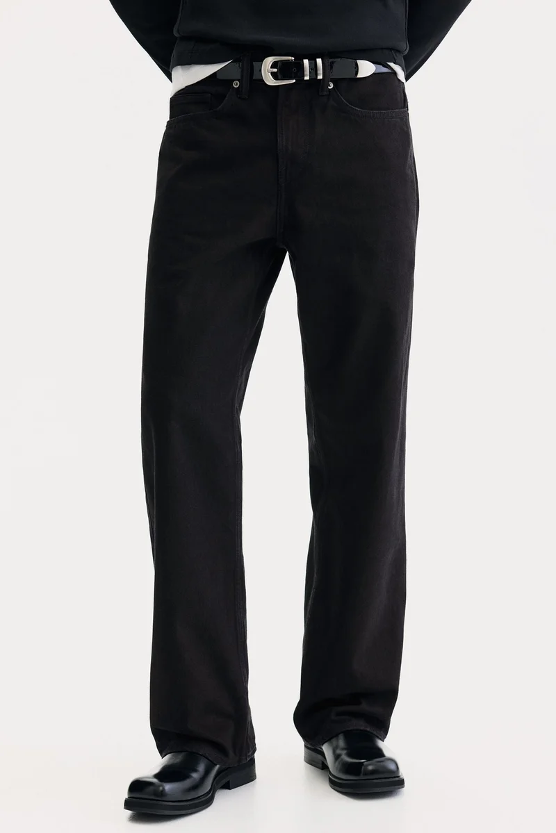 اتش اند ام جينز مستقيم الساق بقصة مريحة