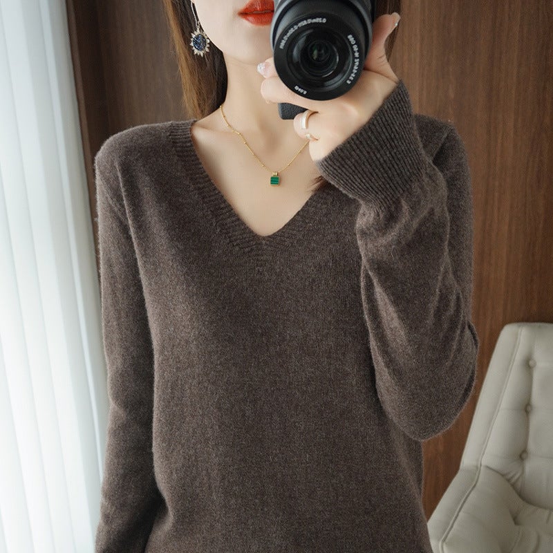 2025 Spring New Pure Color V Neck Knitted Bottoming Shirt Pullover Slimming Look Sweater Thin Style Western Style Inner Wear - Image 1