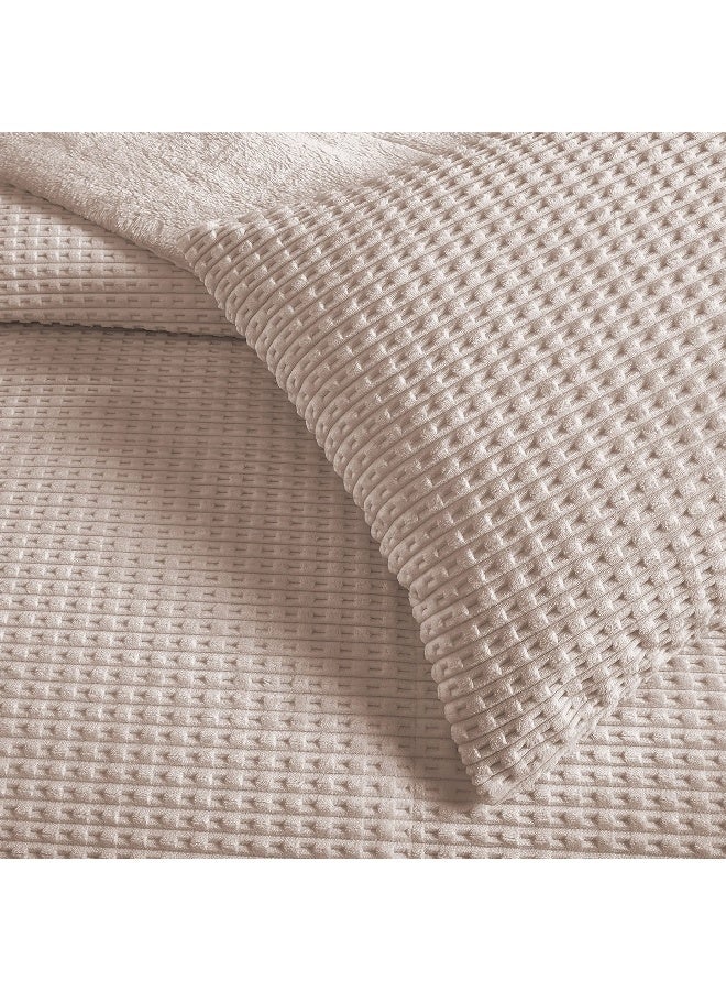 Home Box Bern Milo 2-Piece Embossed Flannel Twin Comforter Set 220 x 150 cm  - Image 2