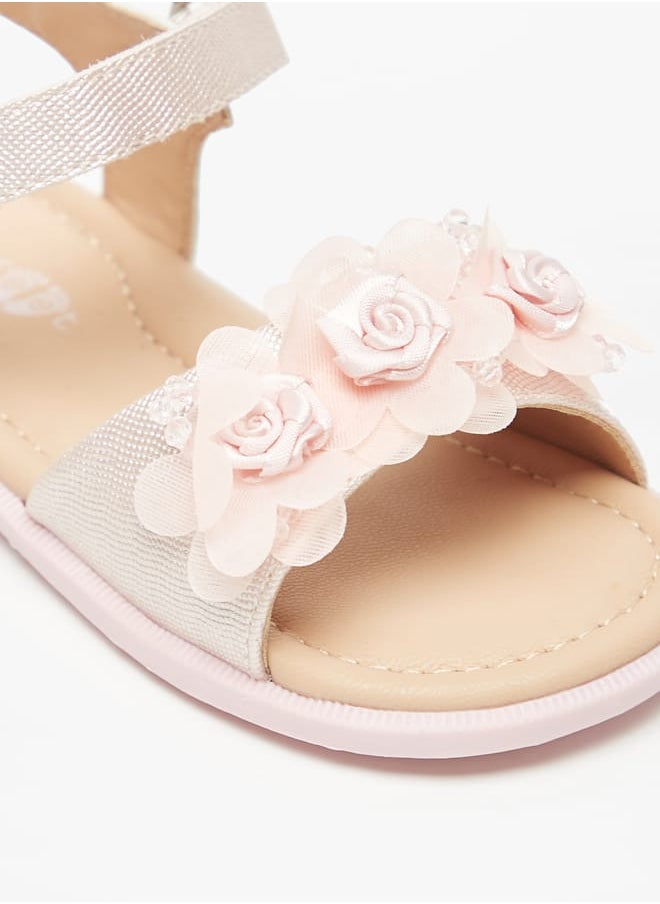 Floral Applique Open Toe Sandals with Hook and Loop Closure - pzsku/Z7FEB03EF63397EE44E36Z/45/_/1731679193/fcff998a-2aa6-449f-938b-796bcaa5310b