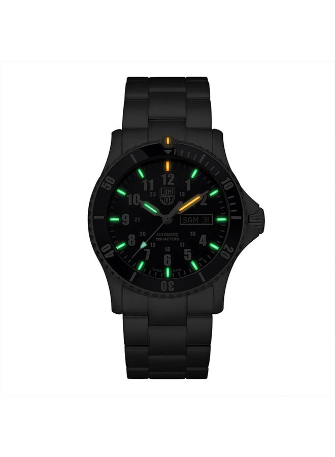Luminox Men's Analog Round Shape Stainless Steel Wrist Watch XS.0924 - 42 Mm  - Image 2