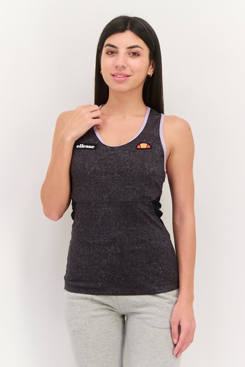 Ellesse تي شيرت تدريب بلا أكمام للنساء، لون رمادي داكن - Image 1