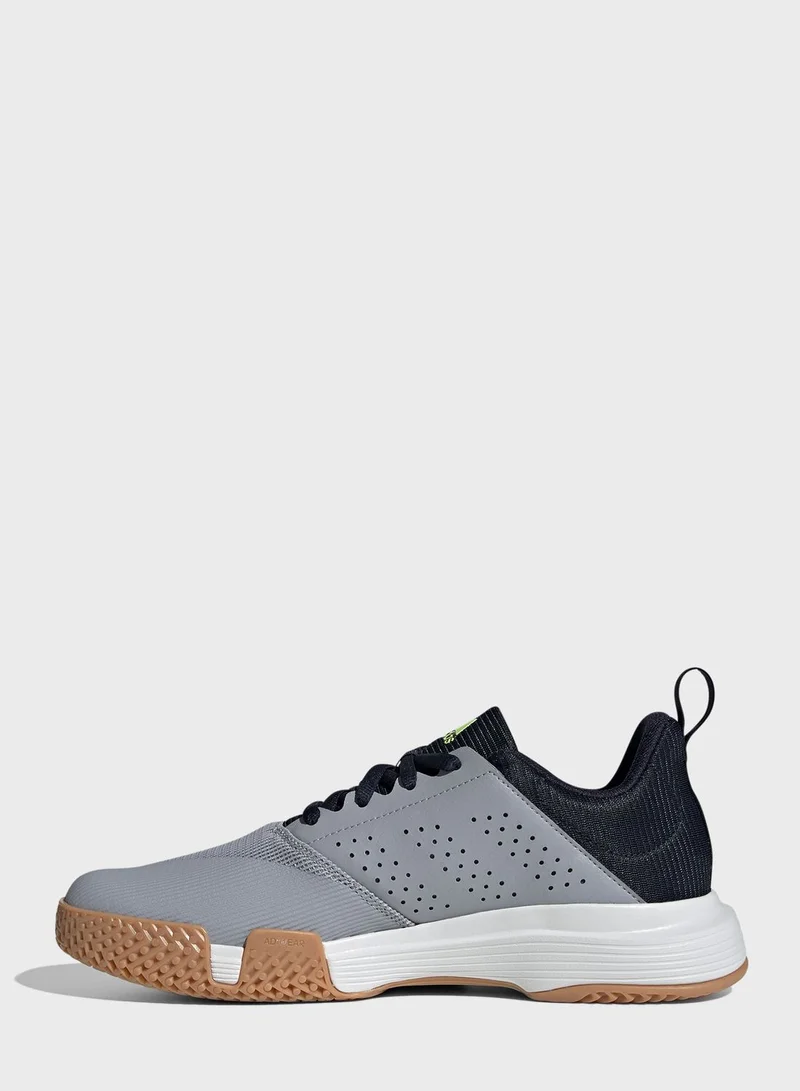 adidas حذاء رياضي داخلي للرجال
