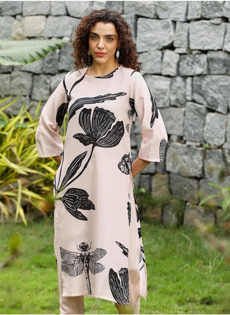 QISSA - Women's Saltbox Beige & Onyx Black Fluttering Petals Kurta Set - Image 1
