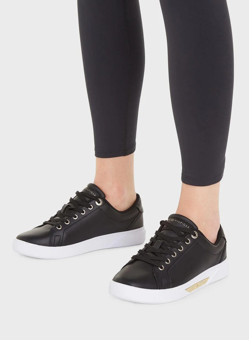 TOMMY HILFIGER Stripes Court Low Top Sneakers