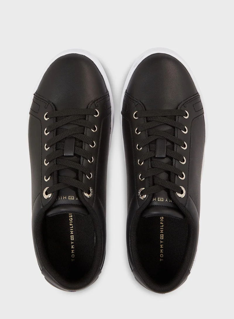TOMMY HILFIGER Stripes Court Low Top Sneakers