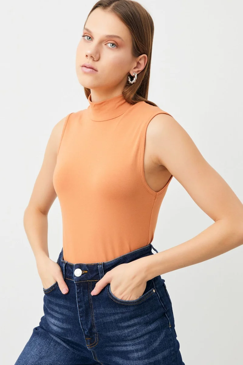 بيبانتولون BIPANTOLON Women's 2-Pack Sleeveless Half Turtleneck Bodysuits