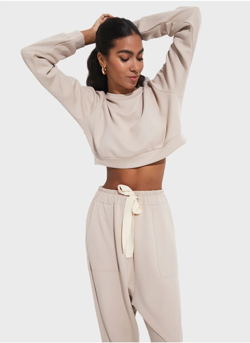 جون Crew Neck Top & Drawstring Pants Set