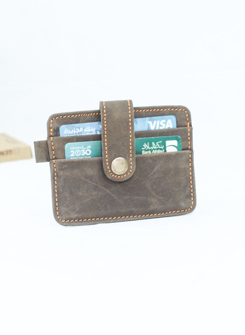 ISHWAZ Original Leather wallet for cards now carry your debit credit ID and all kind of cards with this amazing beautiful wallet with 5 wide and high quality pockets  - Image 4