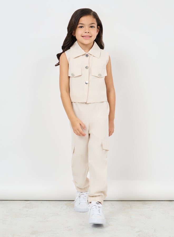 Styli Styli Pack of 3 - Graphic Print Cami- Sleeveless Crop Jacket and Cargo Pant Set  - Image 2