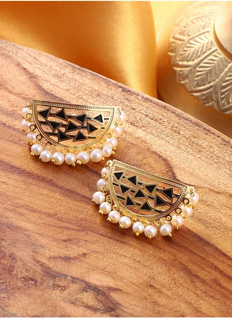 SOHI Pearls Beaded The Hafsa Studs