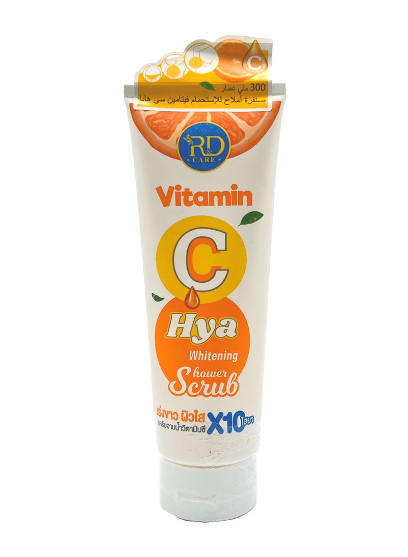 Shower scrub with vitamin C extract