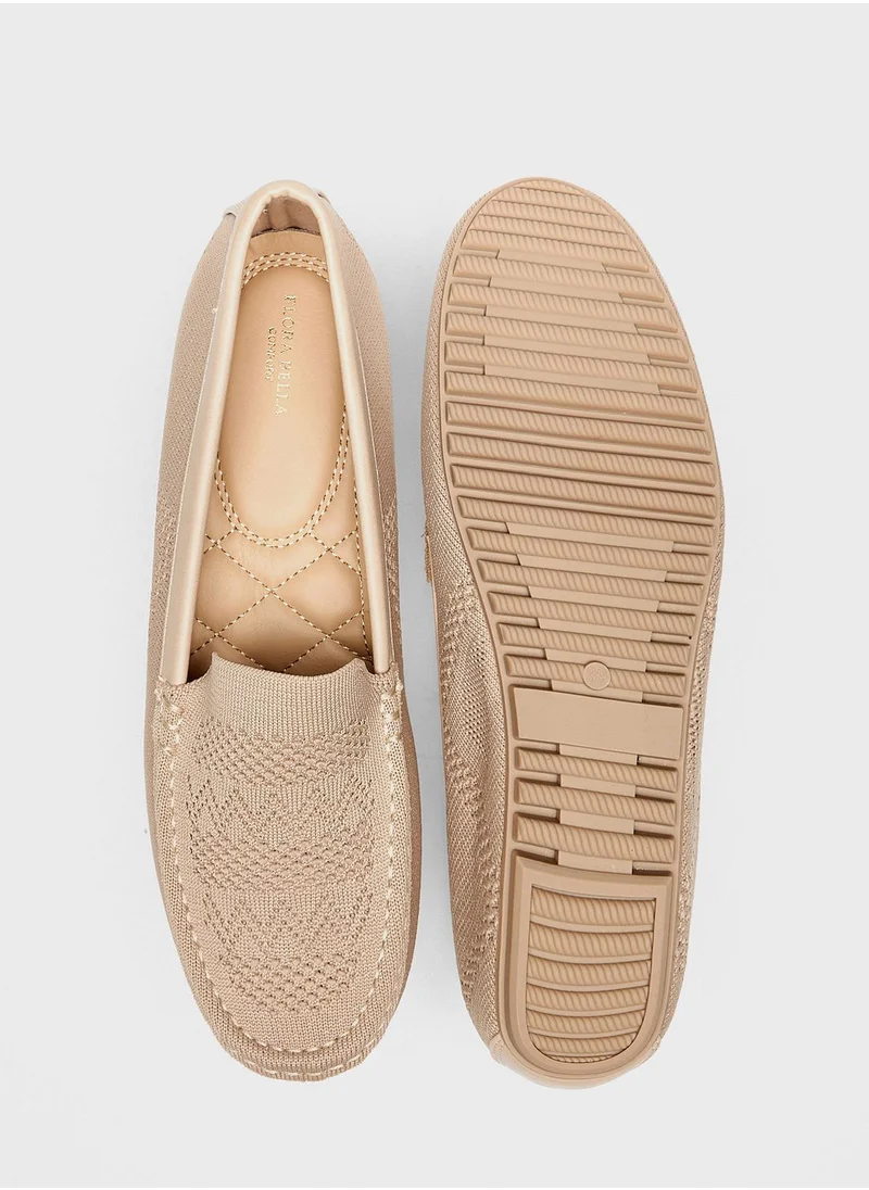 شو اكسبرس Essential Flat Moccasins