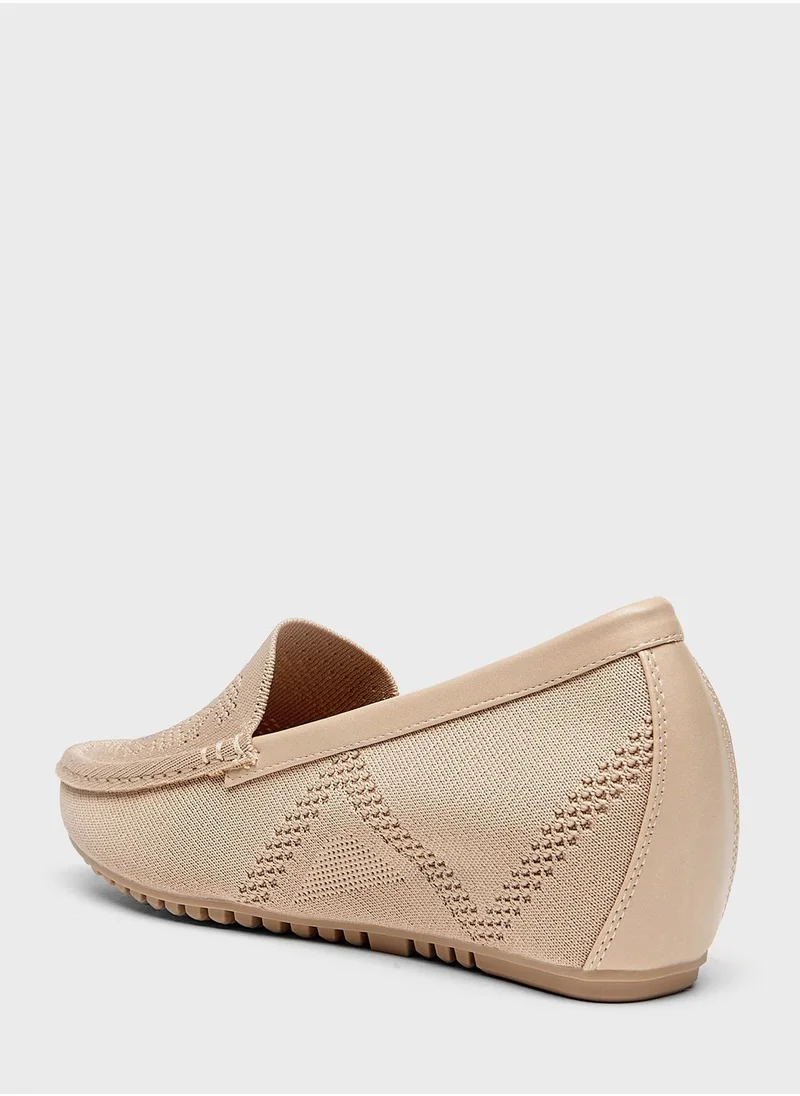 شو اكسبرس Essential Flat Moccasins