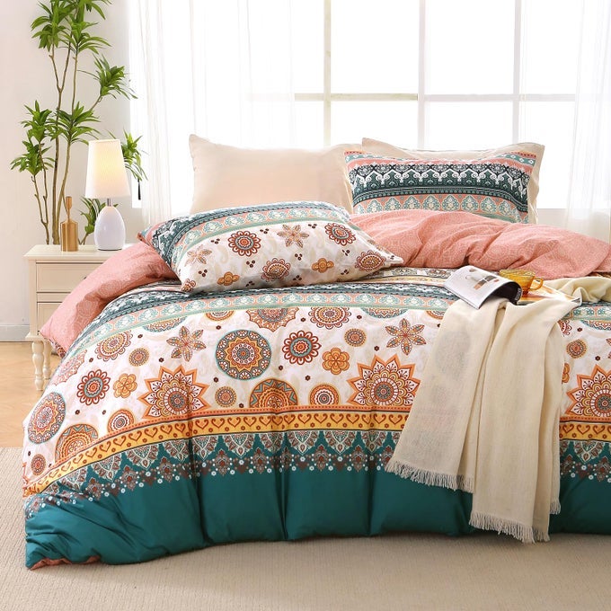 DUVET COVER KING SIZE REVERSIBLE FLORAL BOHO FLOWER DUVET COVER SET WITH ZIPPER CLOSURE 3 PIECES BOTANICAL PATTERNS SOFT MICROFIBER BEDDING SET WITH 4 TIES 104X90 2 PILLOW CASES