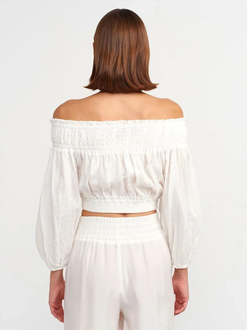 ديلفين Dilvin Off-shoulder Crop Blouse