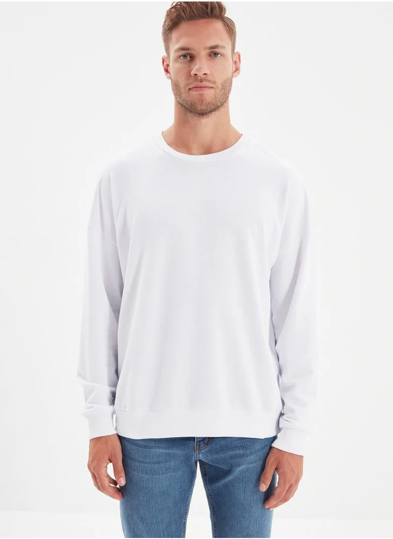 trendyol Essential Oversize Sweatshirt