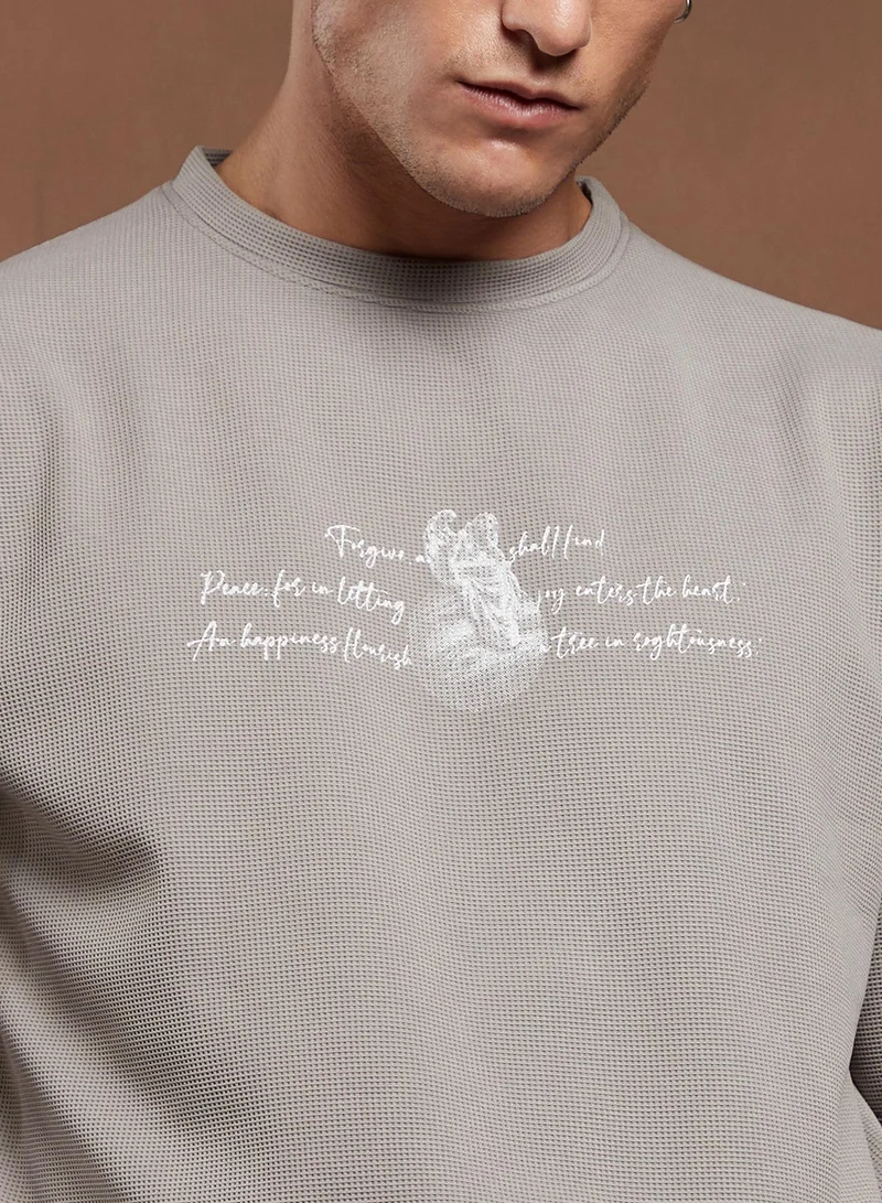 Campus Sutra Campus Sutra Men's Coin Grey Boxy Mytho-Modernism T-Shirt For Casual Wear | Crew Neck | Short Regular Sleeves | Pull On Closure | T-Shirt Crafted With Comfort Fit For Everyday Wear