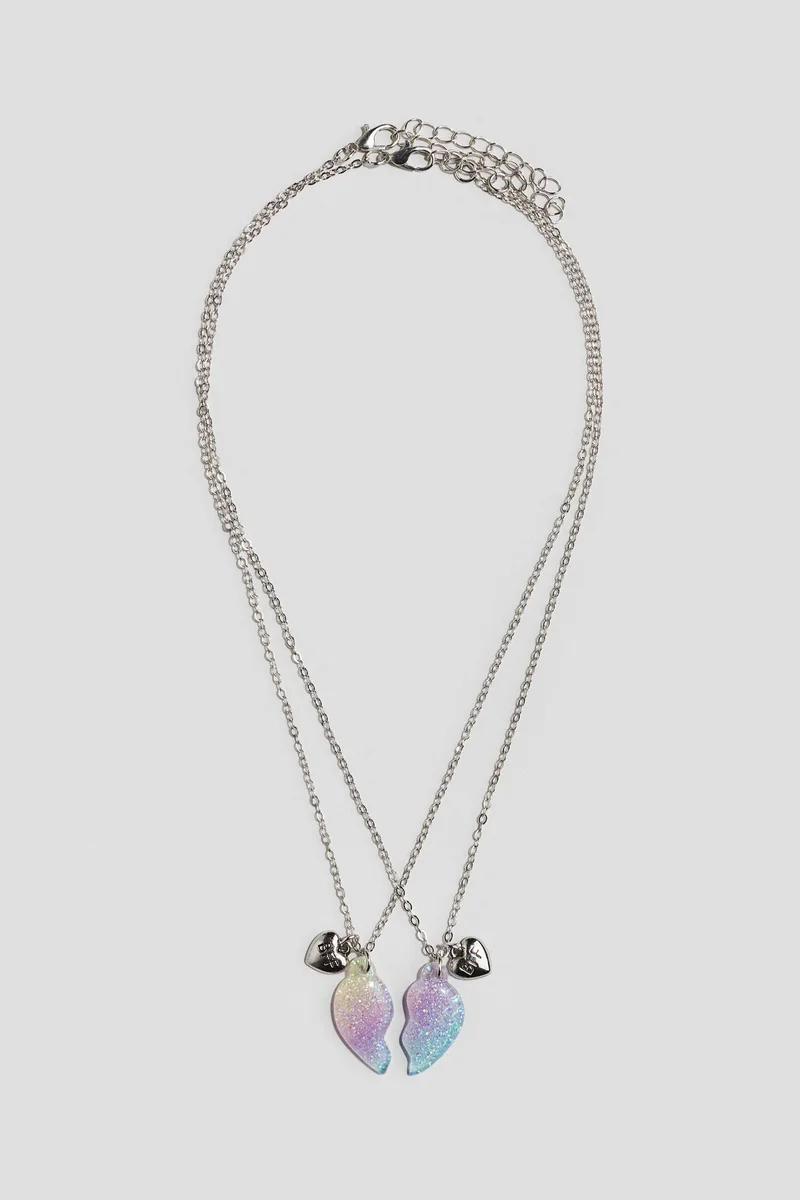 اتش اند ام قلائد متناسقة - عبوة من قطعتين