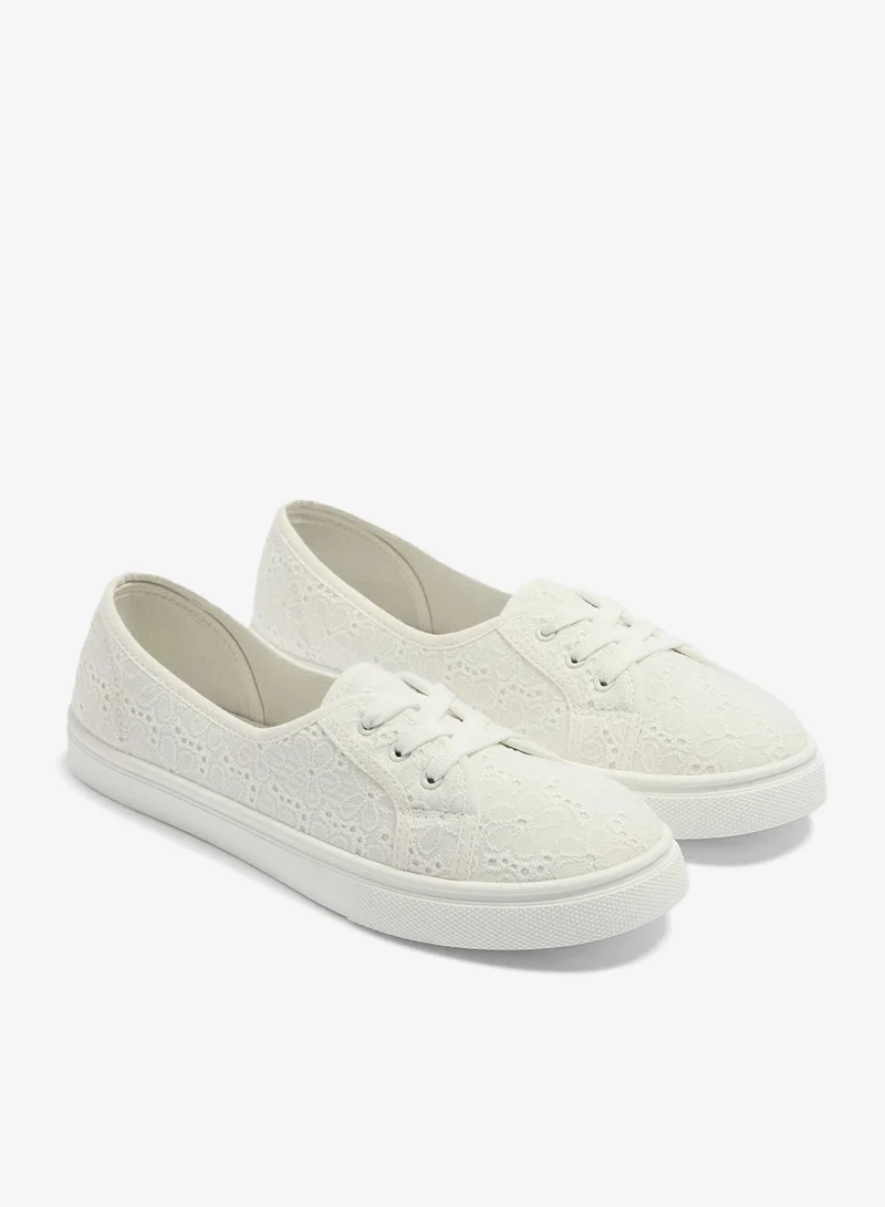 ماتلان White Broderie Slip On Trainers