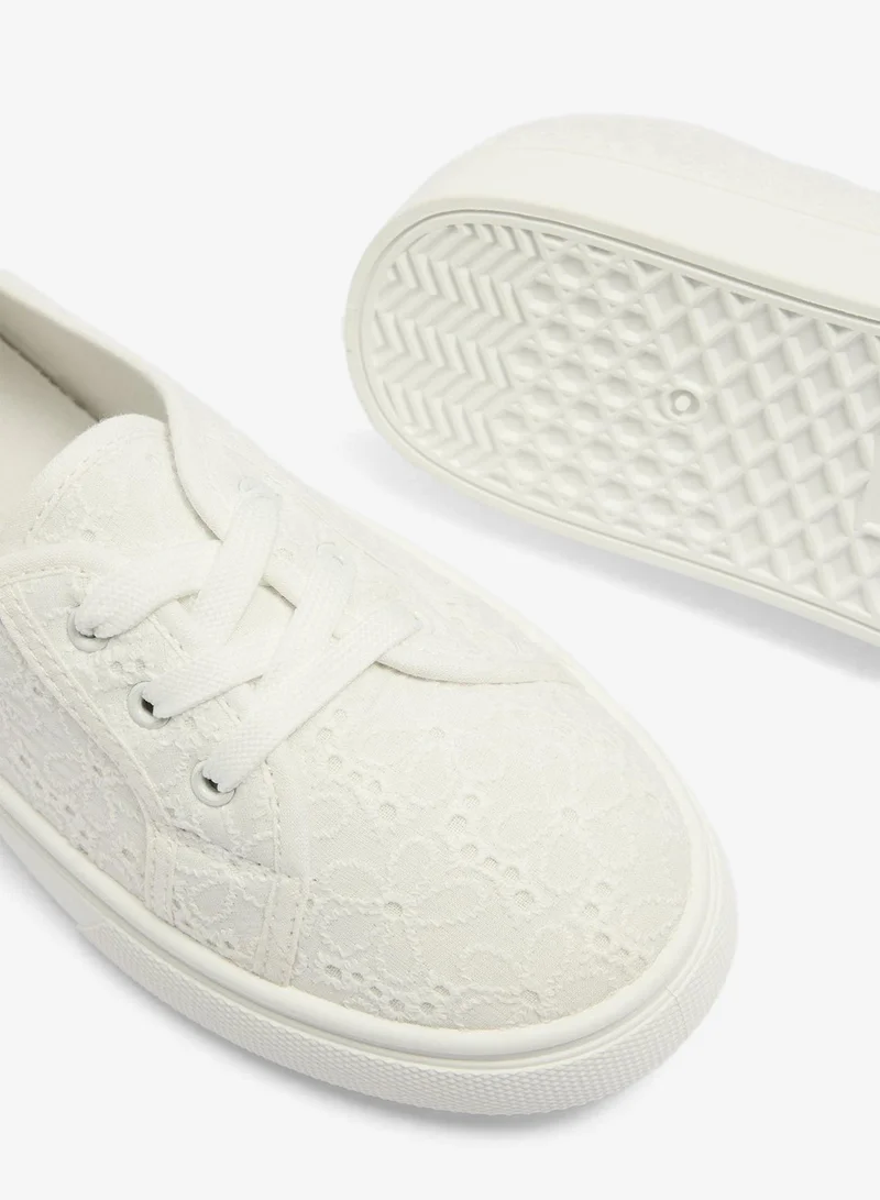 ماتلان White Broderie Slip On Trainers