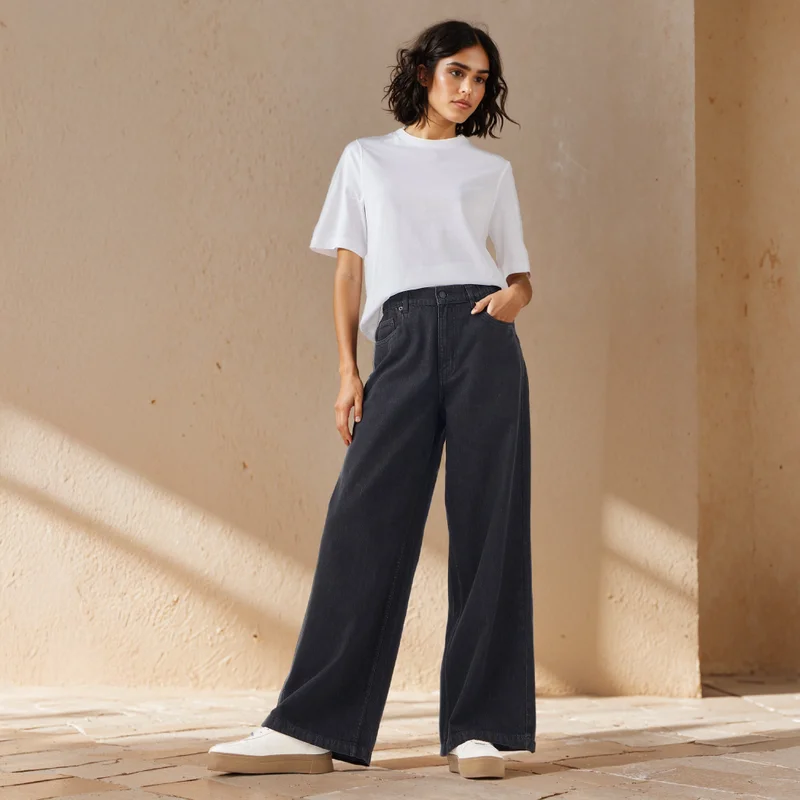 سبلاش فيڤ تي شيرت بياقة دائرية بقصة مريحة