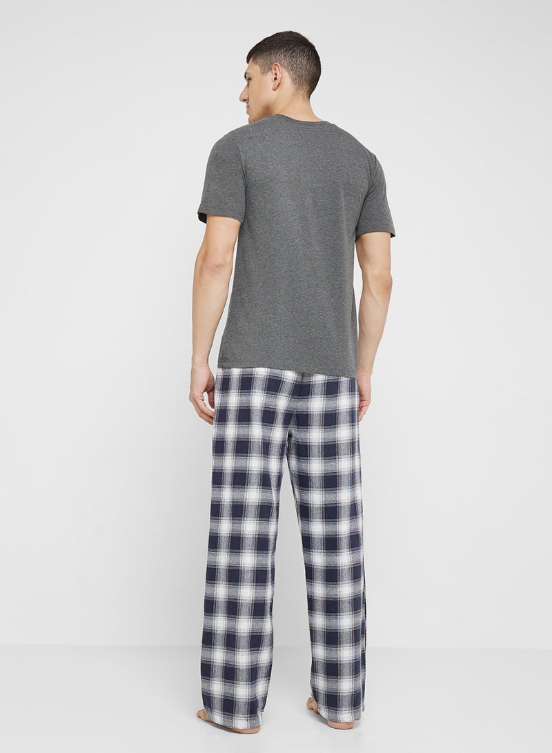 Robert Wood Nightwear T-Shirt & Pants Sets  - Image 2