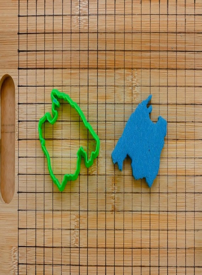 EROTNGO Black Mallorca Cookie Cutter Balearic Island Spain Map Shape Travel Souvenir Biscuit Mold Mediterranean Themed Baking Tool for Cookies, Fondant and Clay Multi Size 186mm - Image 1