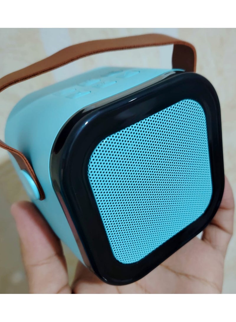 Enjoy powerful sound anywhere, anytime! AN-12 portable speaker gives you crystal clear sound and an unparalleled entertainment experience. Equipped with multiple options: TF card, USB, and built-in lighting for a fun atmosphere. Light, practical, and rechargeable – your perfect companion wherever you go - Image 3