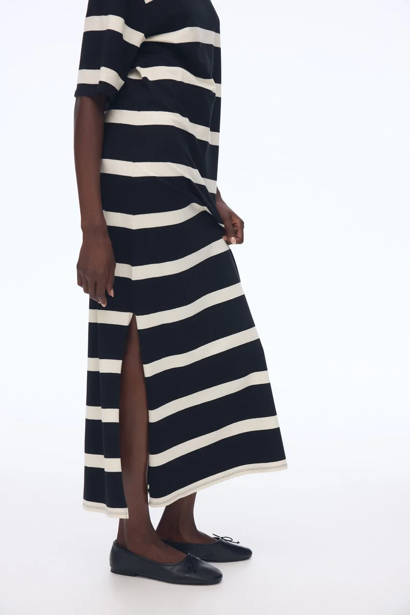 اتش اند ام فستان بتصميم تي-شيرت طويل