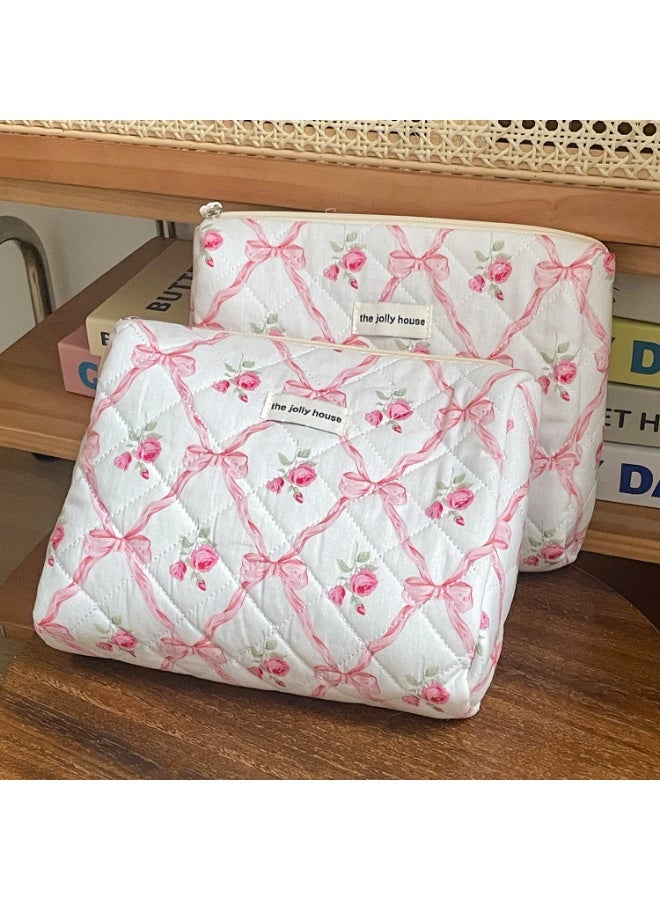 ووفيكسر طقم حقائب مكياج من 3 قطع، حقيبة مستحضرات تجميل قطنية مزينة بفيونكة زهرية، منظم أدوات تجميل أنيق للسفر، مقلمة لطيفة وعلبة زينة للنساء والفتيات - Image 4