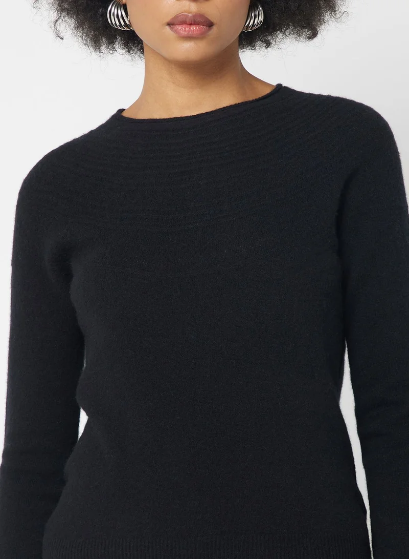 ELLA Classic Sweater