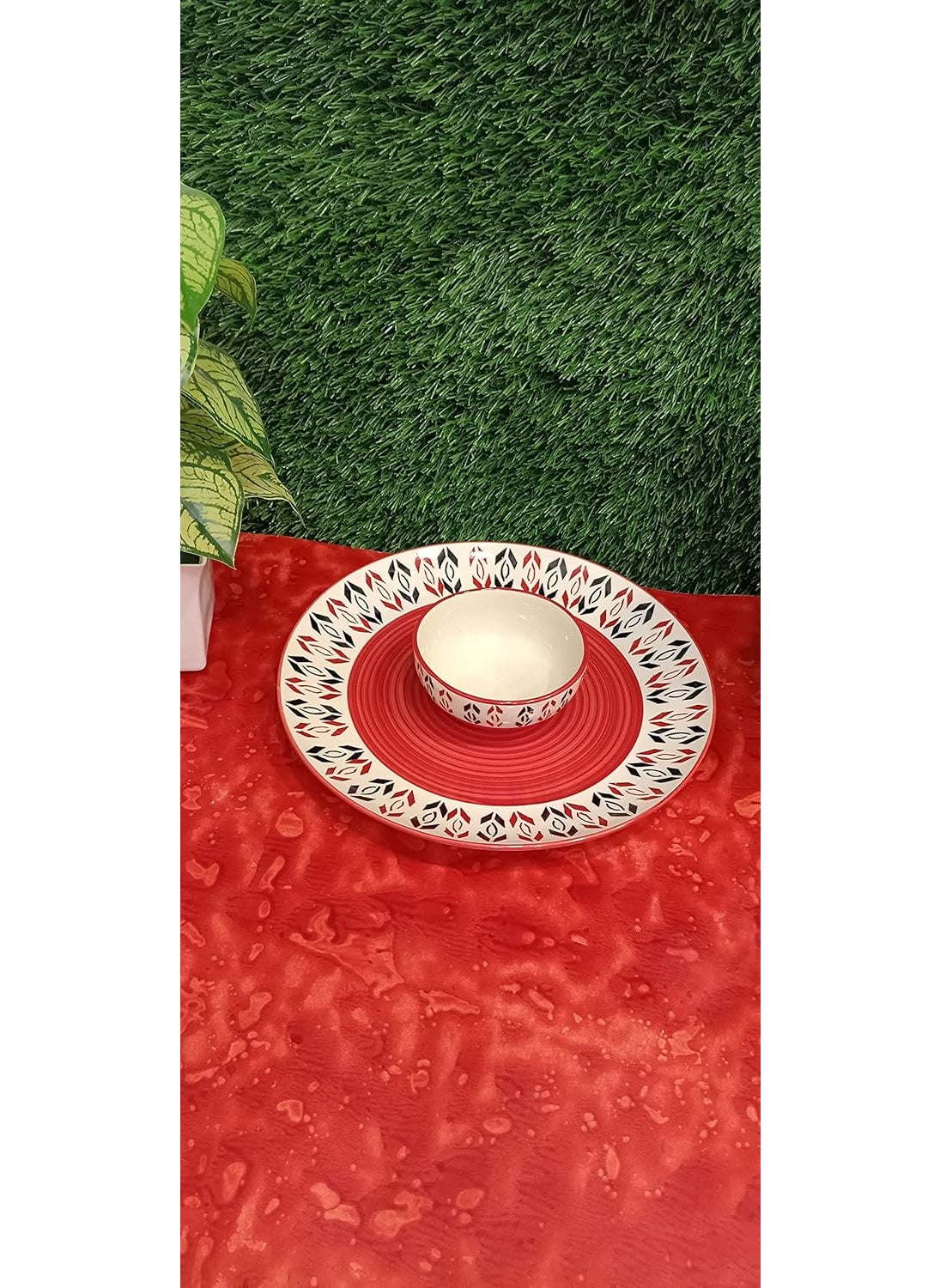 Caffeine caffeine Ceramic Handmade Orange Arrow Pattern Combo Dinner Set (Set of 3) pcs  - Image 2