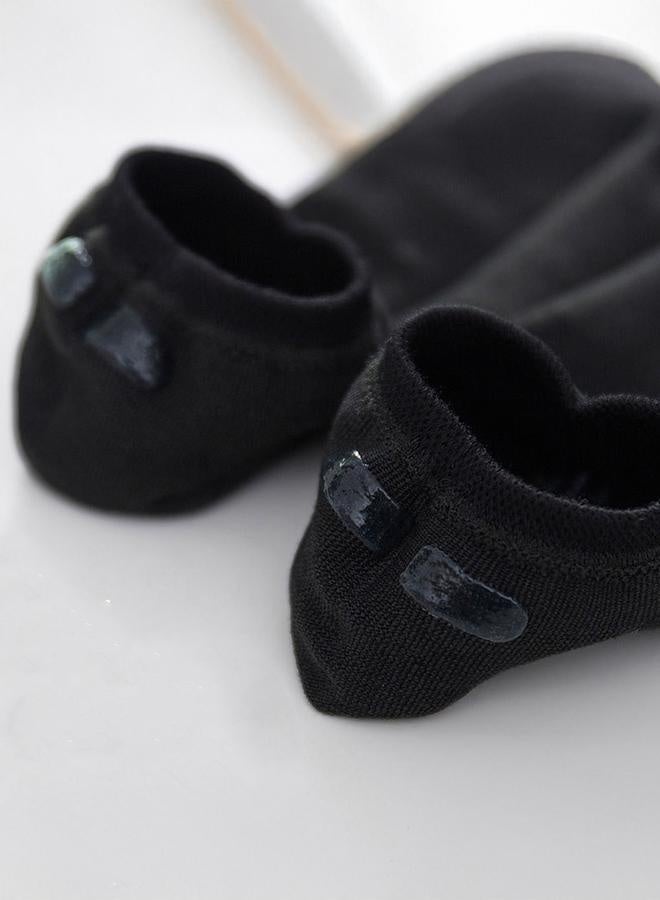 ستايلي اكتيف مجموعة من 4 جوارب يوغا قصيرة من السيليكون بقاعدة مانعة للانزلاق - Image 2