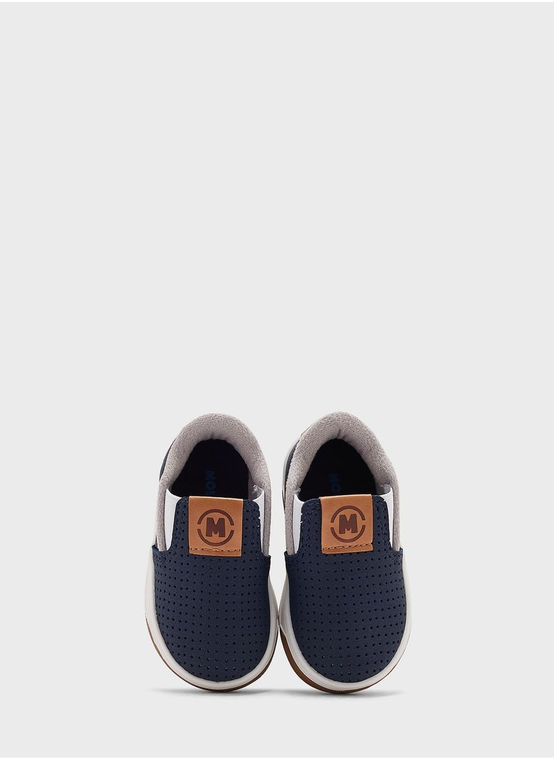 MOLEKINHO - Infant Harshad Slip On Sneakers - Image 1