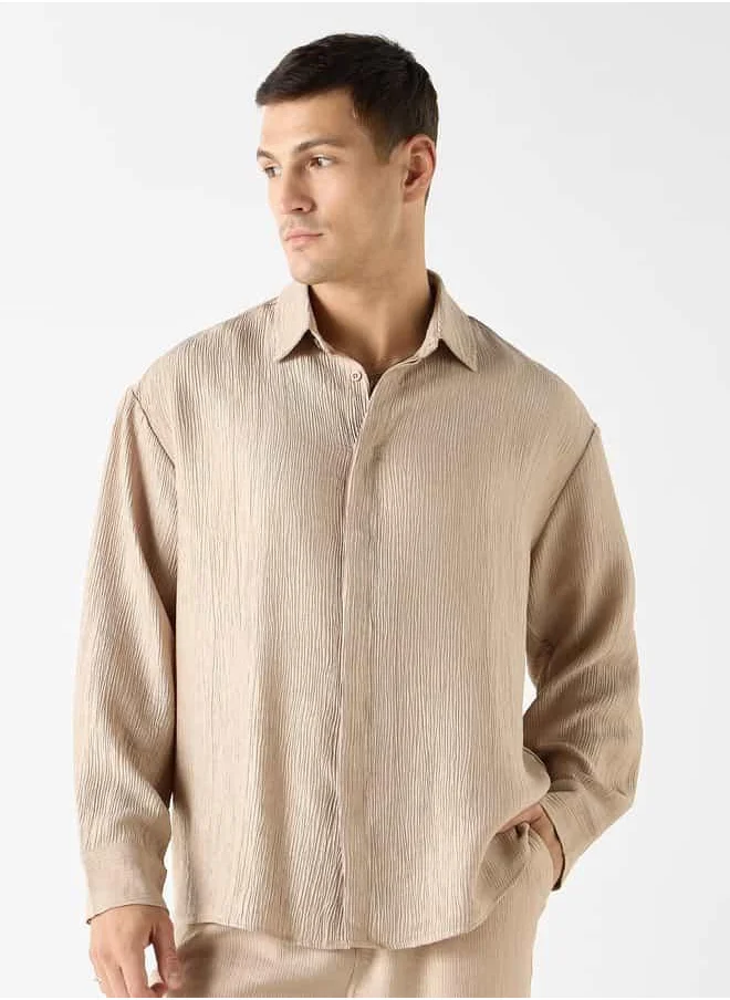 Iconic Iconic Relaxed Fit Textured Collared Shirt with Concealed Button Placket