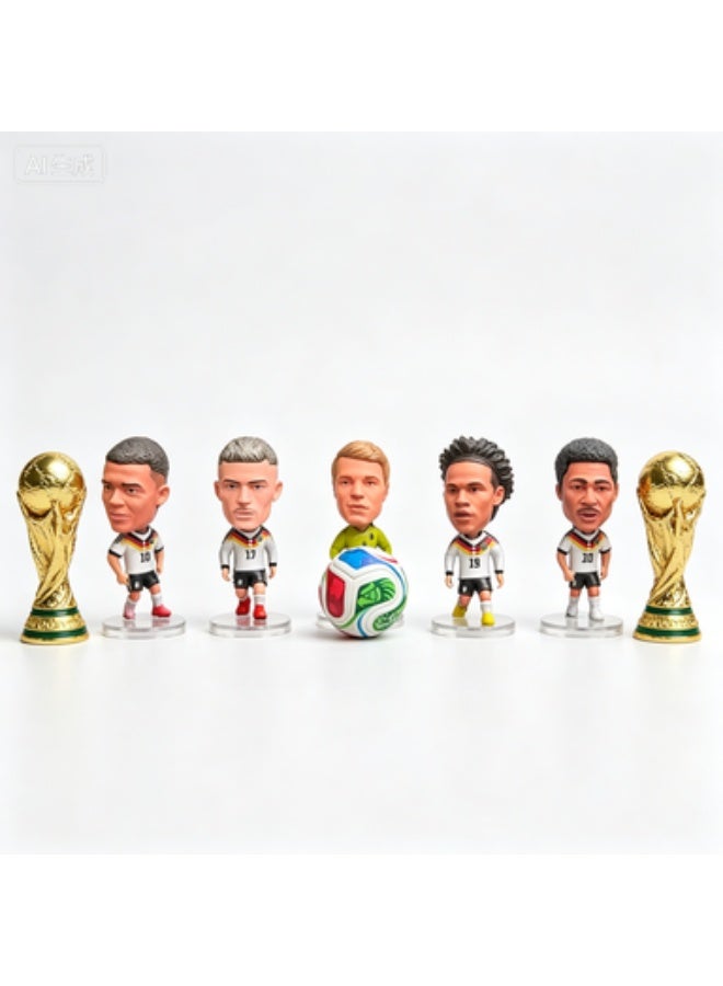 طقم هدايا مجسمات لاعبي منتخب ألمانيا لكرة القدم - 5 رؤوس كبيرة بنمط Q-Version من البولي فينيل كلوريد مع كرة صغيرة وجوائز - Image 1