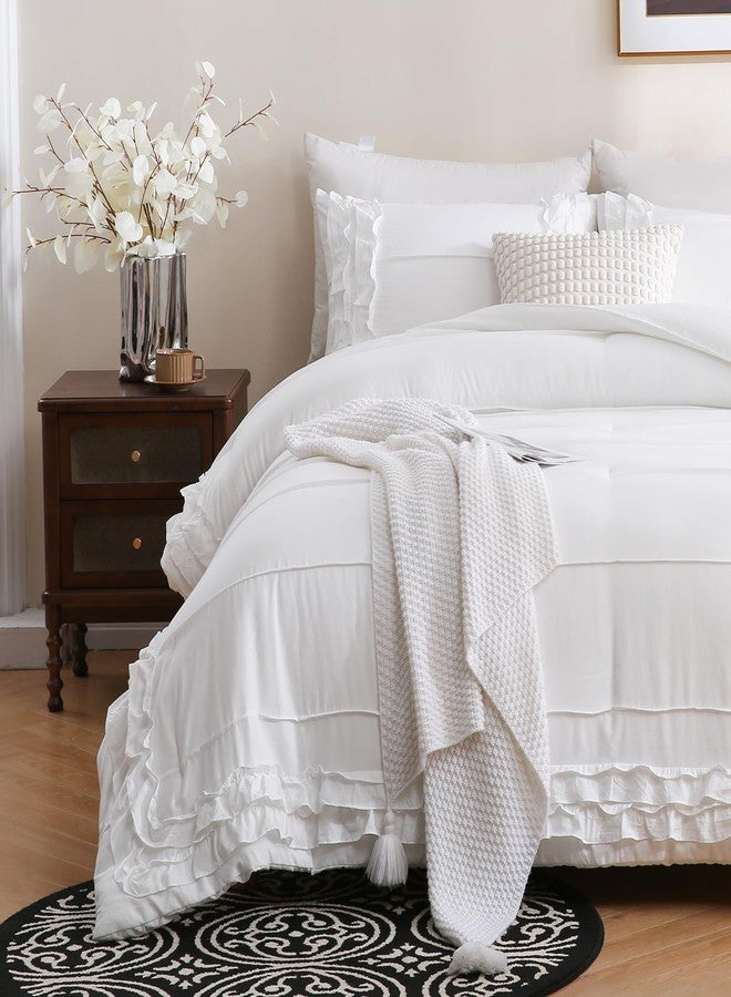 Bedding_Dreamer طقم لحاف أبيض مقاس كينج، طقم مفروشات بثنيات أنيقة، 3 قطع، ديكور منزلي ريفي، لحاف بريش ناعم للغاية، مصنوع من ألياف دقيقة مغسولة، طقم لحاف أنيق - Image 1