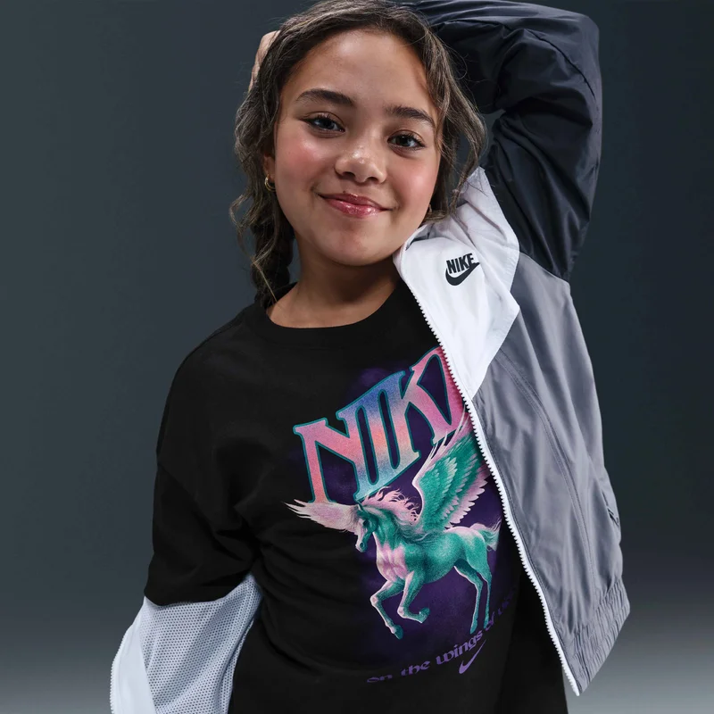 Nike Kids' Sportswear Graphic T-Shirt